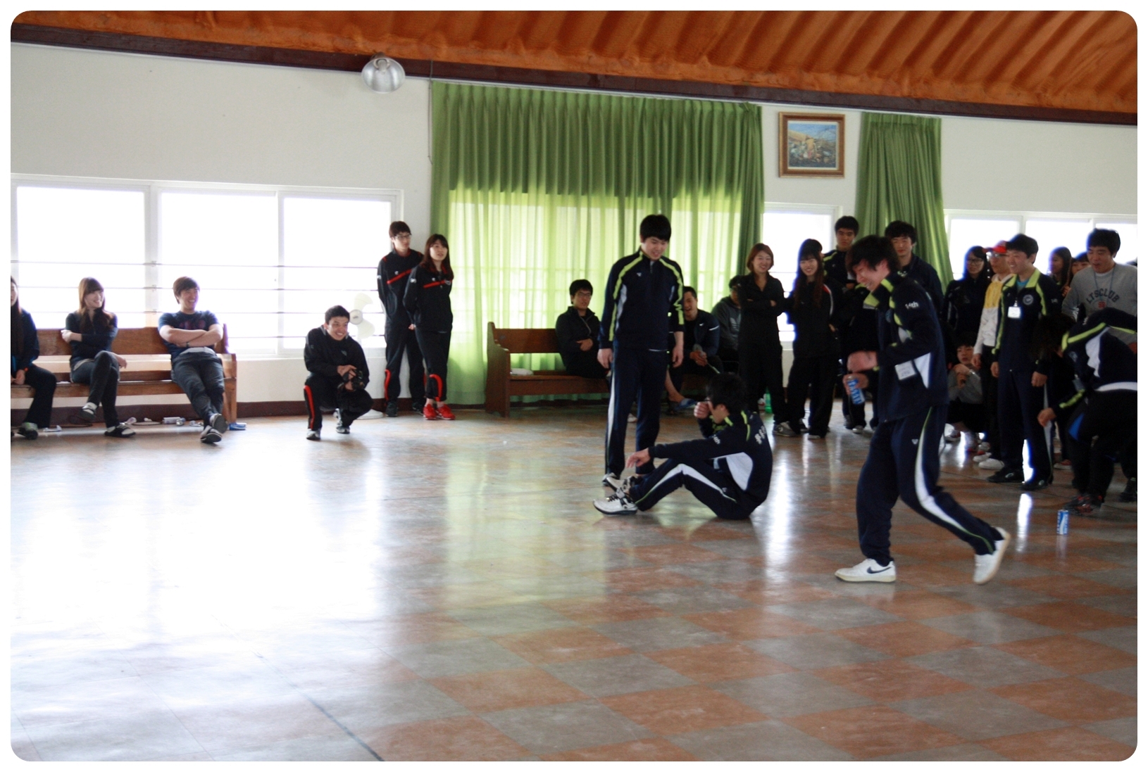 2011-1 MT 5EA